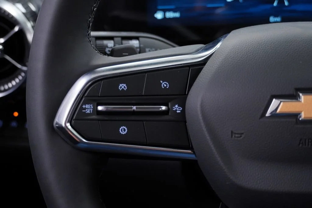 2027 Chevrolet Equinox LT - Photo 20