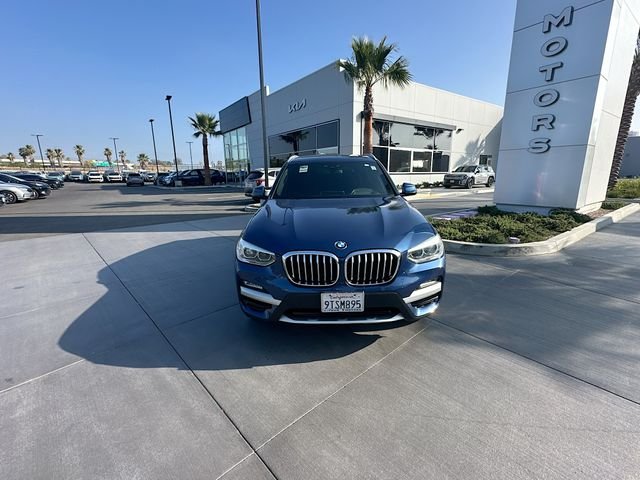Used 2018 Blue BMW xDrive30i image 31