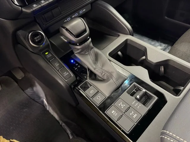 2025 Toyota Land Cruiser Land Cruiser 1958 - Photo 16