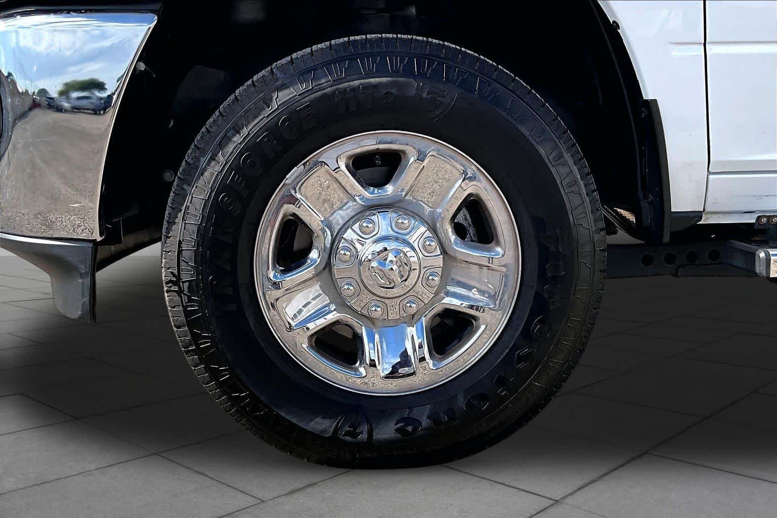 Used 2026 Bright White Clearcoat Ram Tradesman image 11