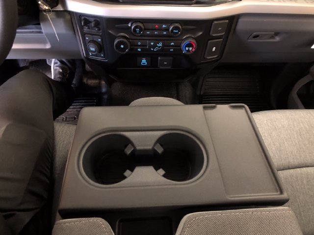 New 2027 Oxford White Ford F-250® XL image 19