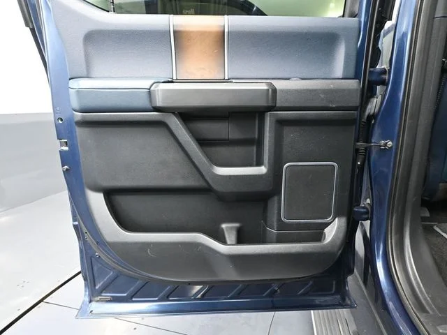 Used 2018 Blue Ford Limited image 36