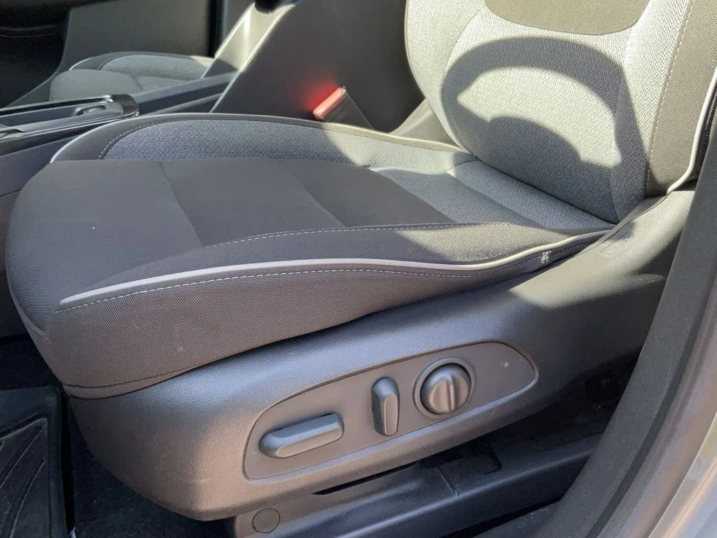 Used 2023 Gray Chevrolet LT image 18