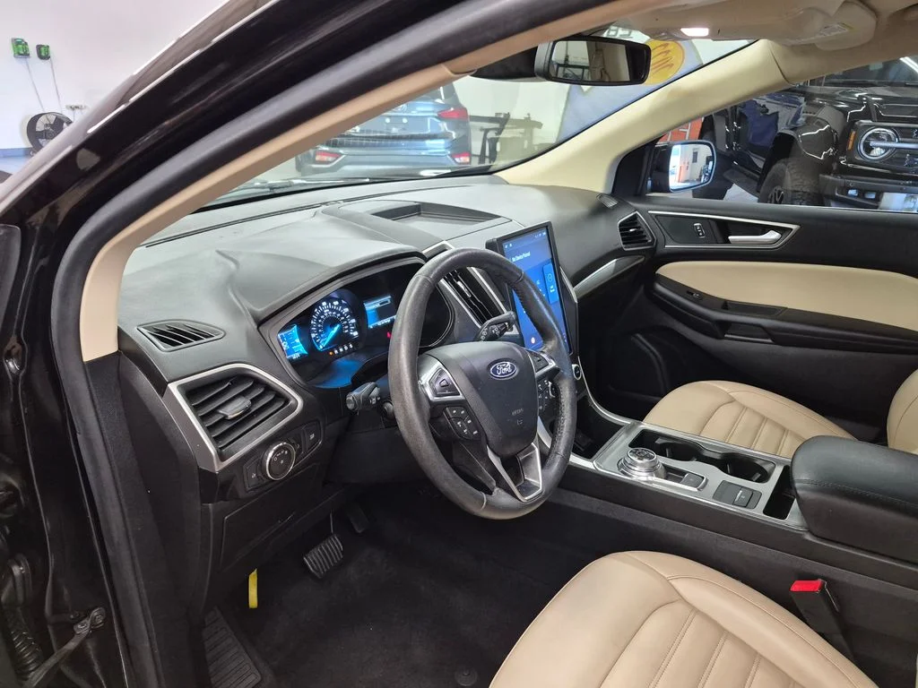 Certified Used 2022 Black Metallic Ford SEL image 13