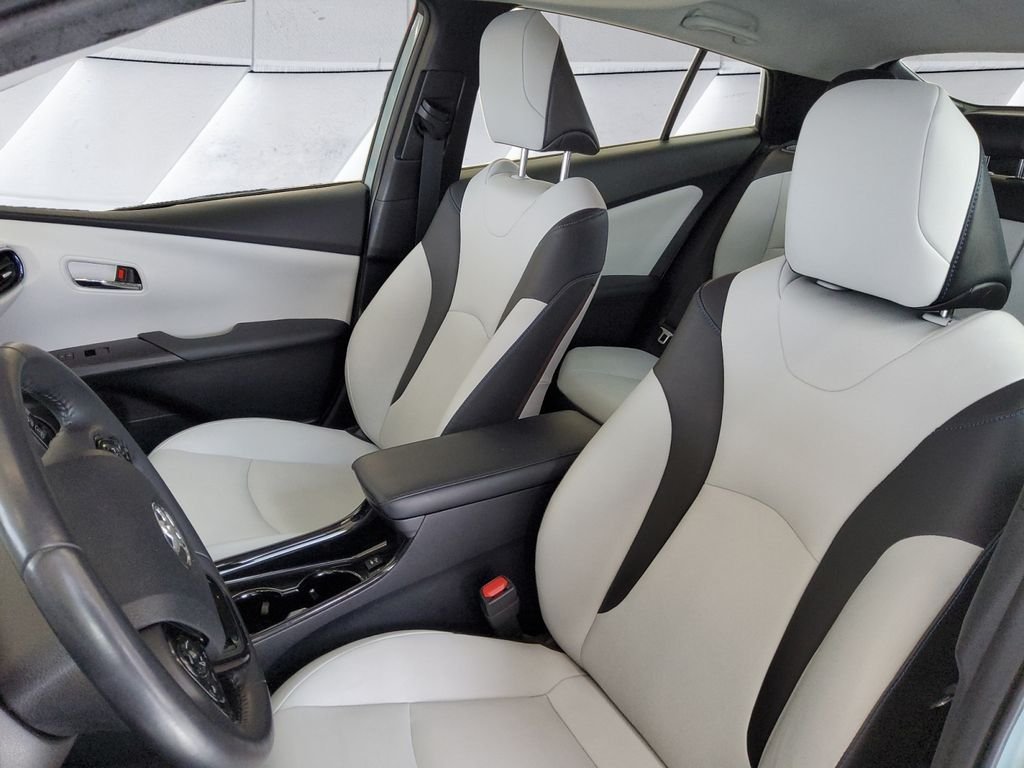 Used 2019 Beige Toyota Limited image 8