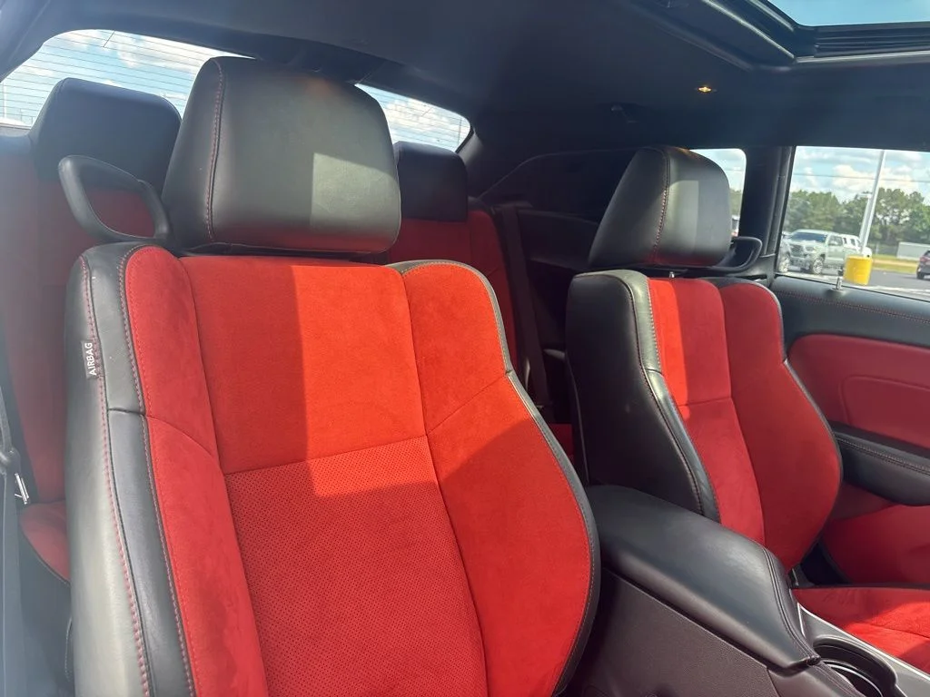 Used 2022 White Dodge R/T image 19