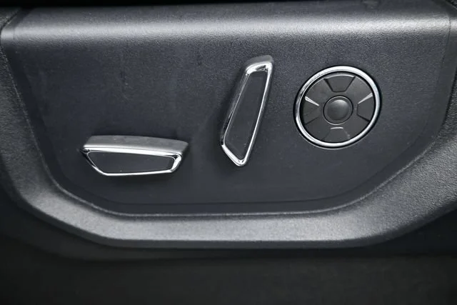 Used 2021 Agate Black Metallic Ford XL image 11