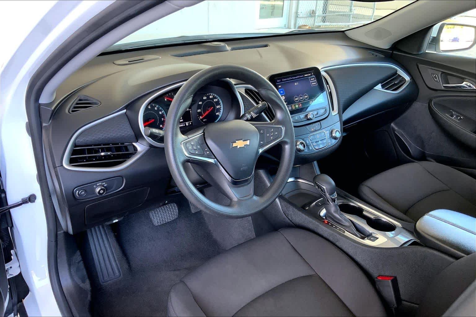 2024 Chevrolet Malibu 1LT - Photo 18