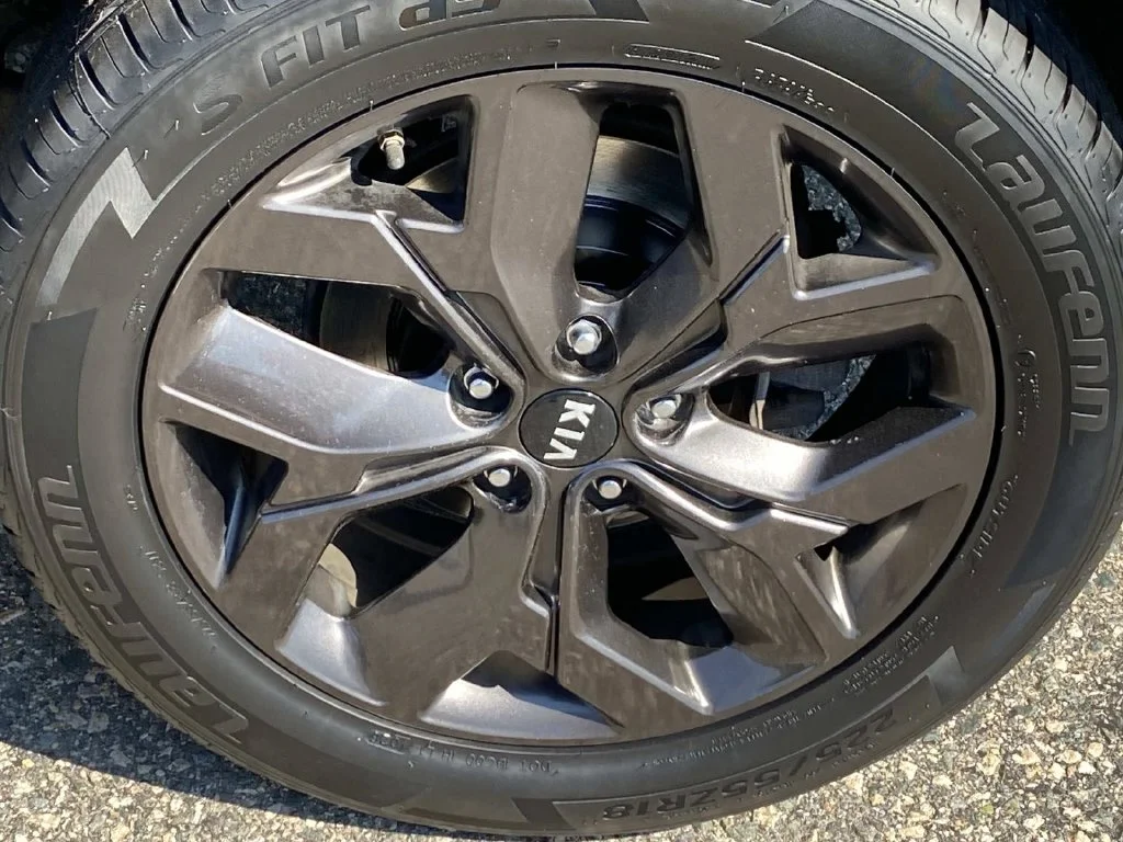 Used 2021 Blue Kia S image 29