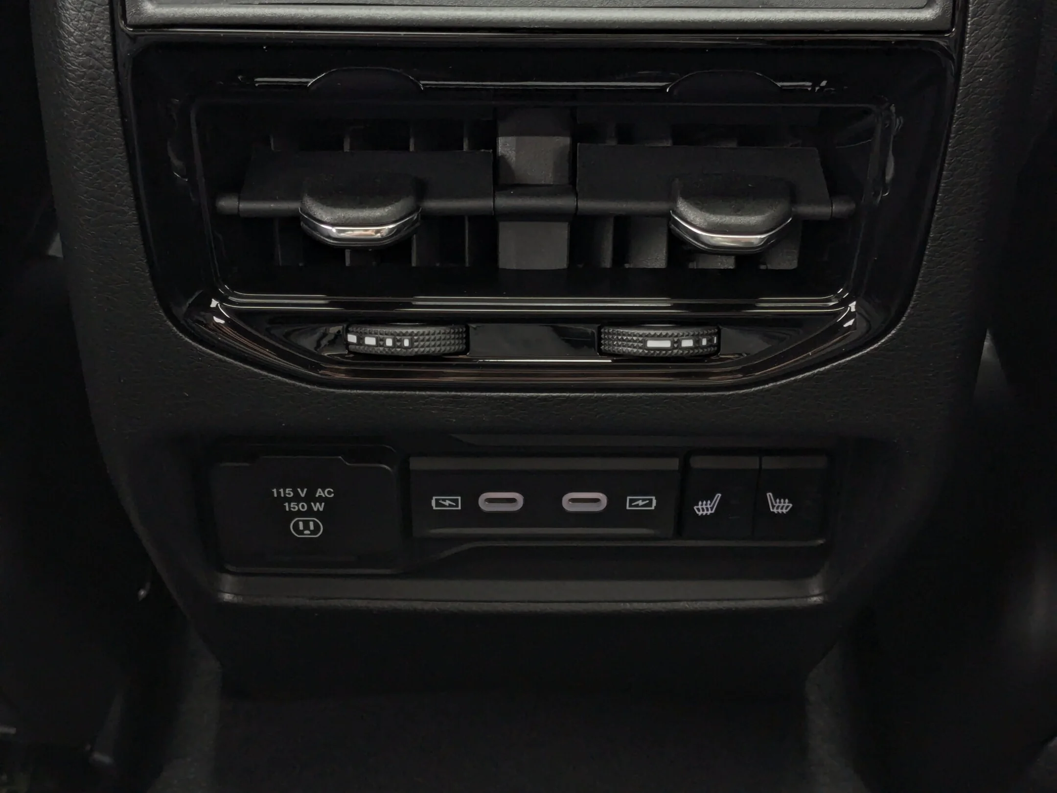 New 2026 Black Jeep Limited - - 4x4 - Panoramic Sunroof - Limited Altitude Pack - 20 Gloss Black Wheels & More! image 31