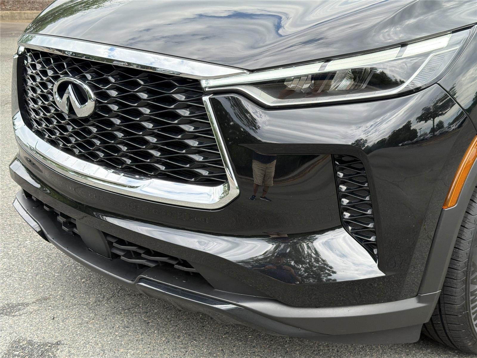 Used 2024 Mineral Black INFINITI PURE image 34