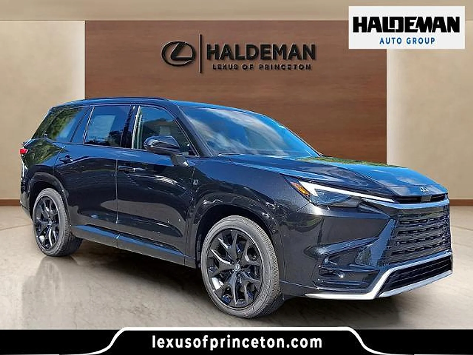 2026 Lexus TX Hybrid