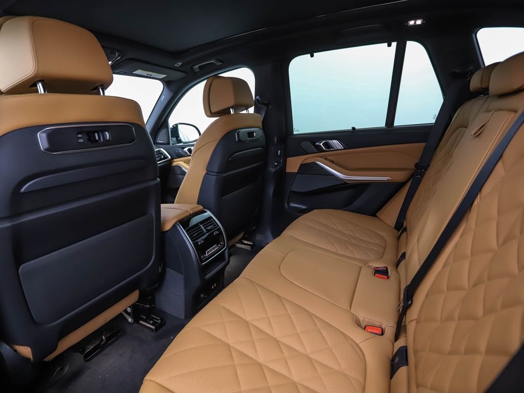 New 2026 Blue BMW xDrive50e image 21