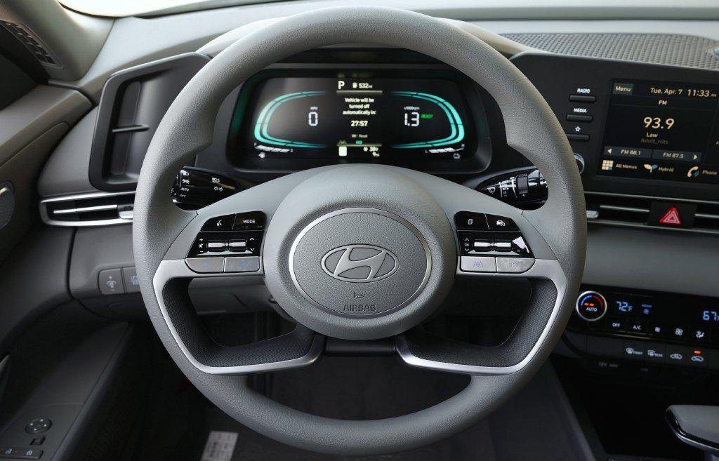 New 2026 Serenity White Hyundai Blue image 12