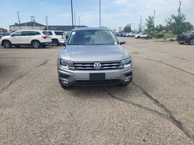 Used 2021 Platinum Gray Metallic Volkswagen  image 4