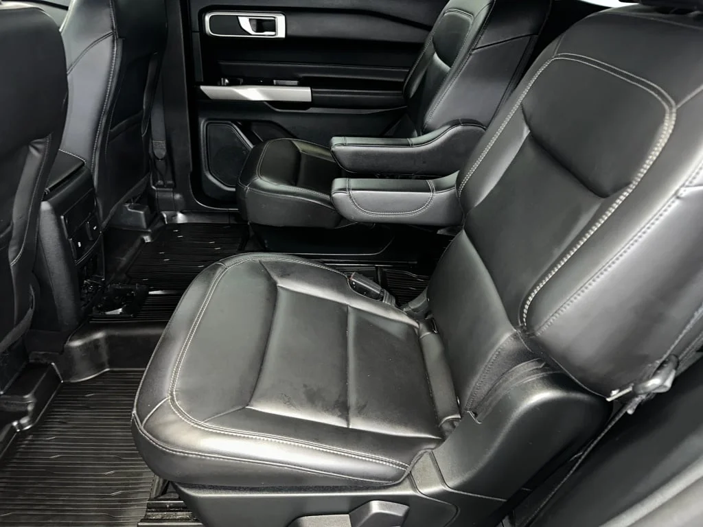 2023 Ford Explorer XLT - Photo 17