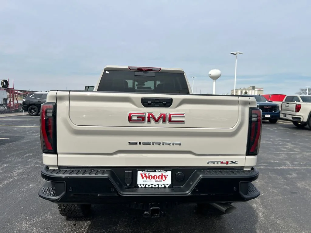 2026 GMC Sierra 2500HD AT4X - Photo 8