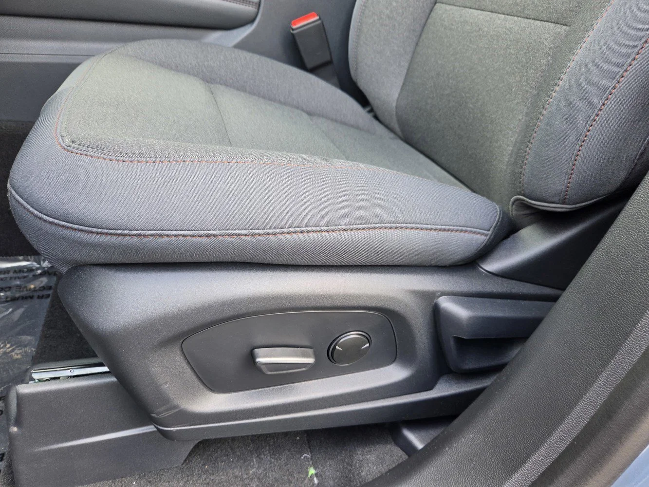 New 2026 Vapor Blue Metallic Ford Active 100A image 17