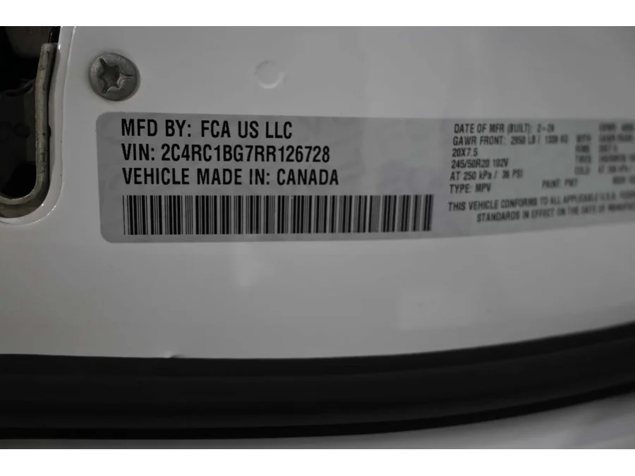 2024 Chrysler Pacifica Touring L - Photo 35