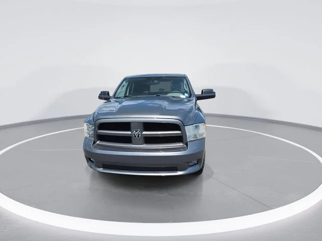 Used 2012 Gray Ram Express image 3
