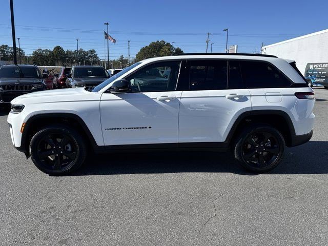 Used 2026 Bright White Clearcoat Jeep Limited image 17