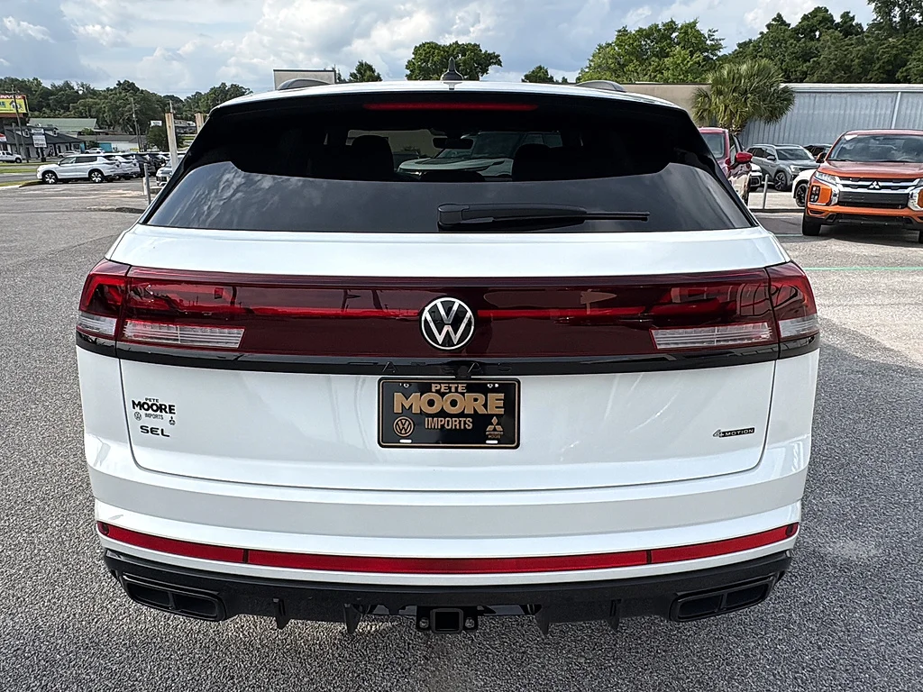 New 2026 Opal White Pearl Volkswagen 2.0T SEL R-Line Black 4MOTION image 7