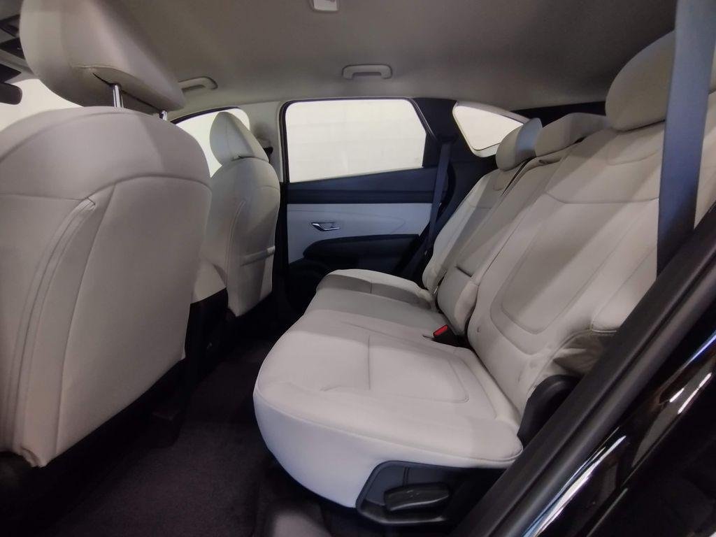 New 2026 Phantom Black Hyundai SE image 35