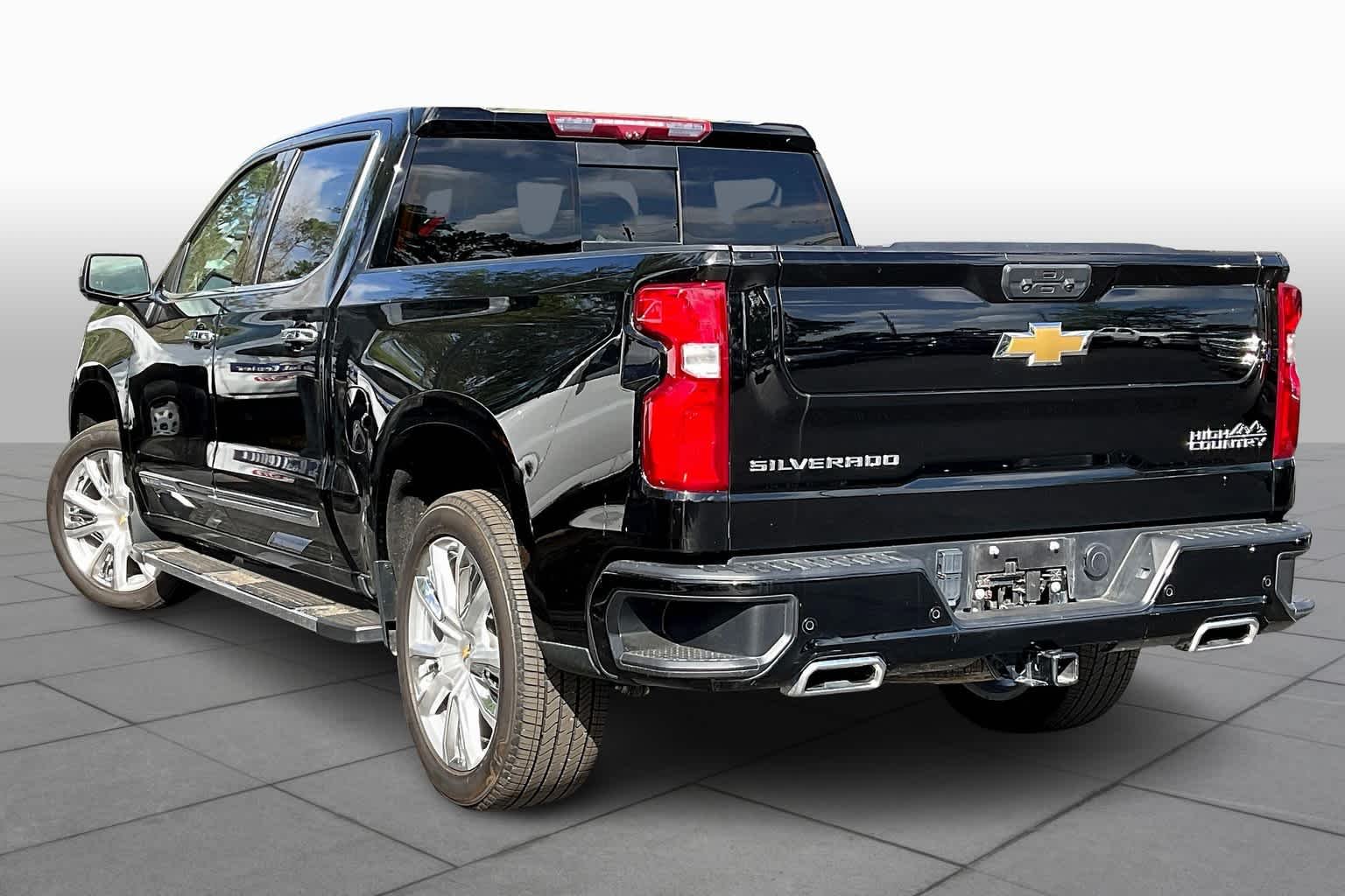 Used 2023 Black Chevrolet High Country image 12
