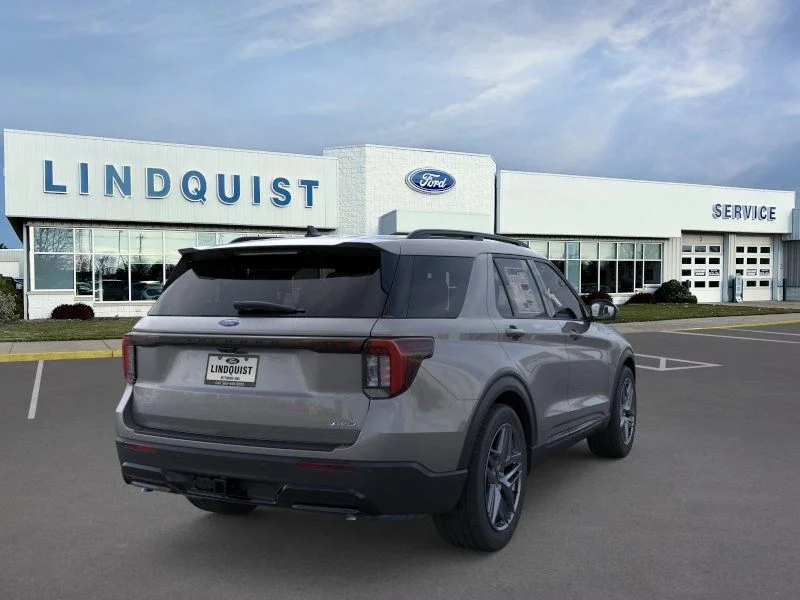 New 2026 Carbonized Gray Metallic Ford ST-Line image 8