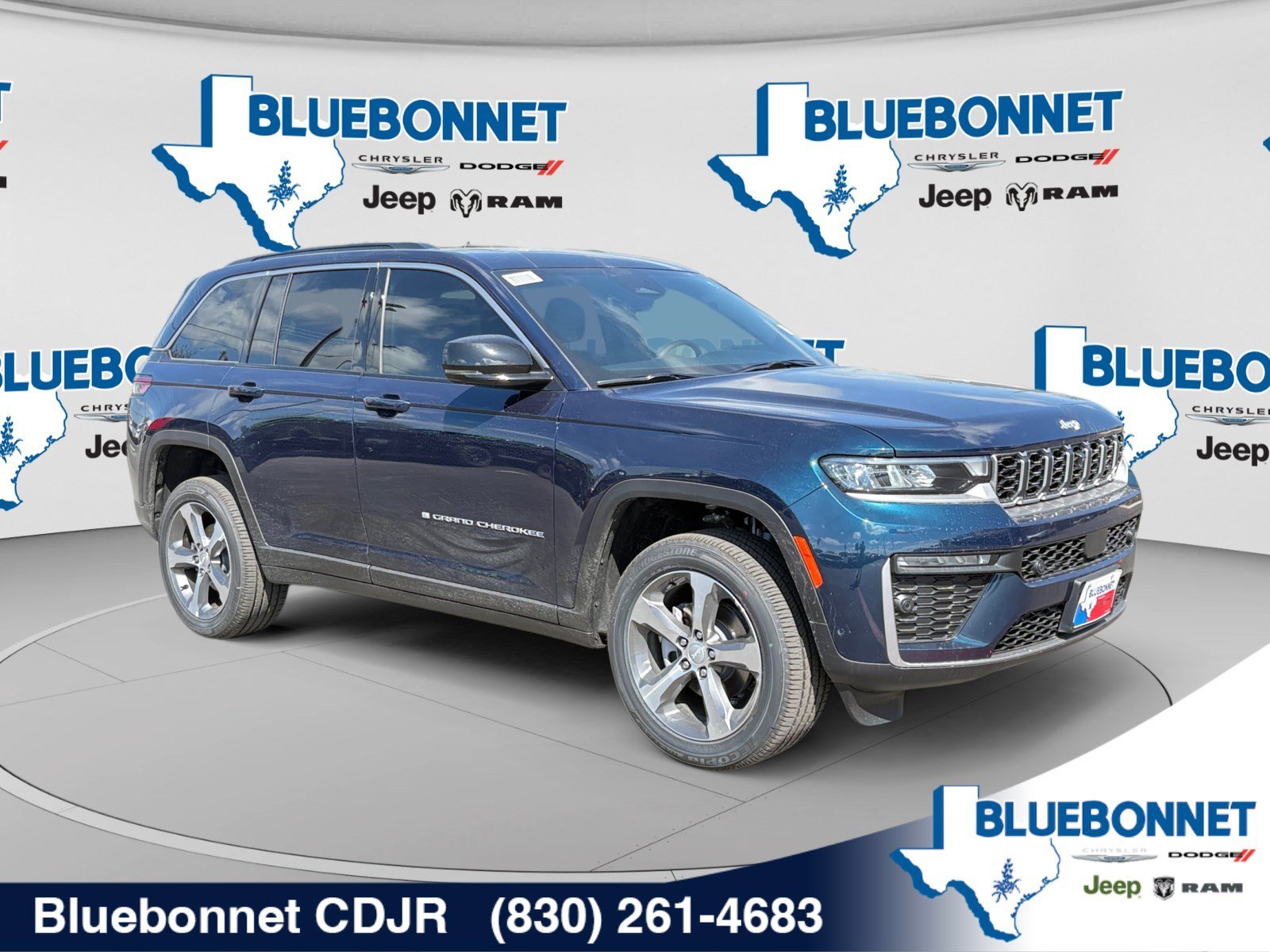 New 2026 Fathom Blue Pearl-Coat Exterior Paint Jeep Limited image 3
