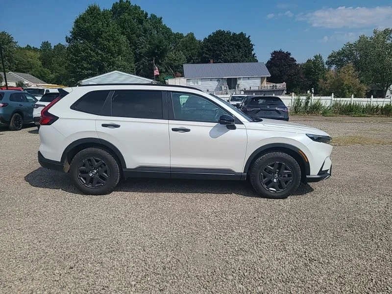 Used 2026 White Honda TrailSport image 6