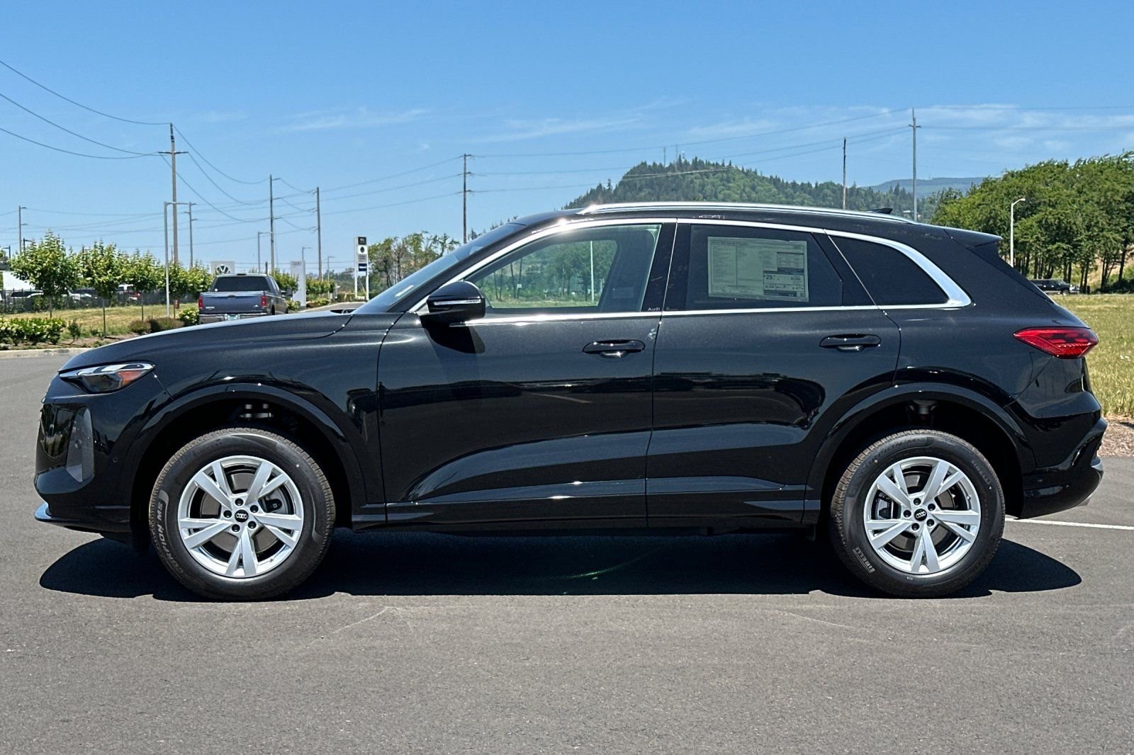 Used 2025 Black Audi  image 6