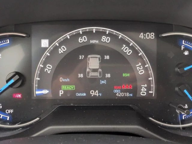 Certified Used 2024 Silver Toyota XLE image 26