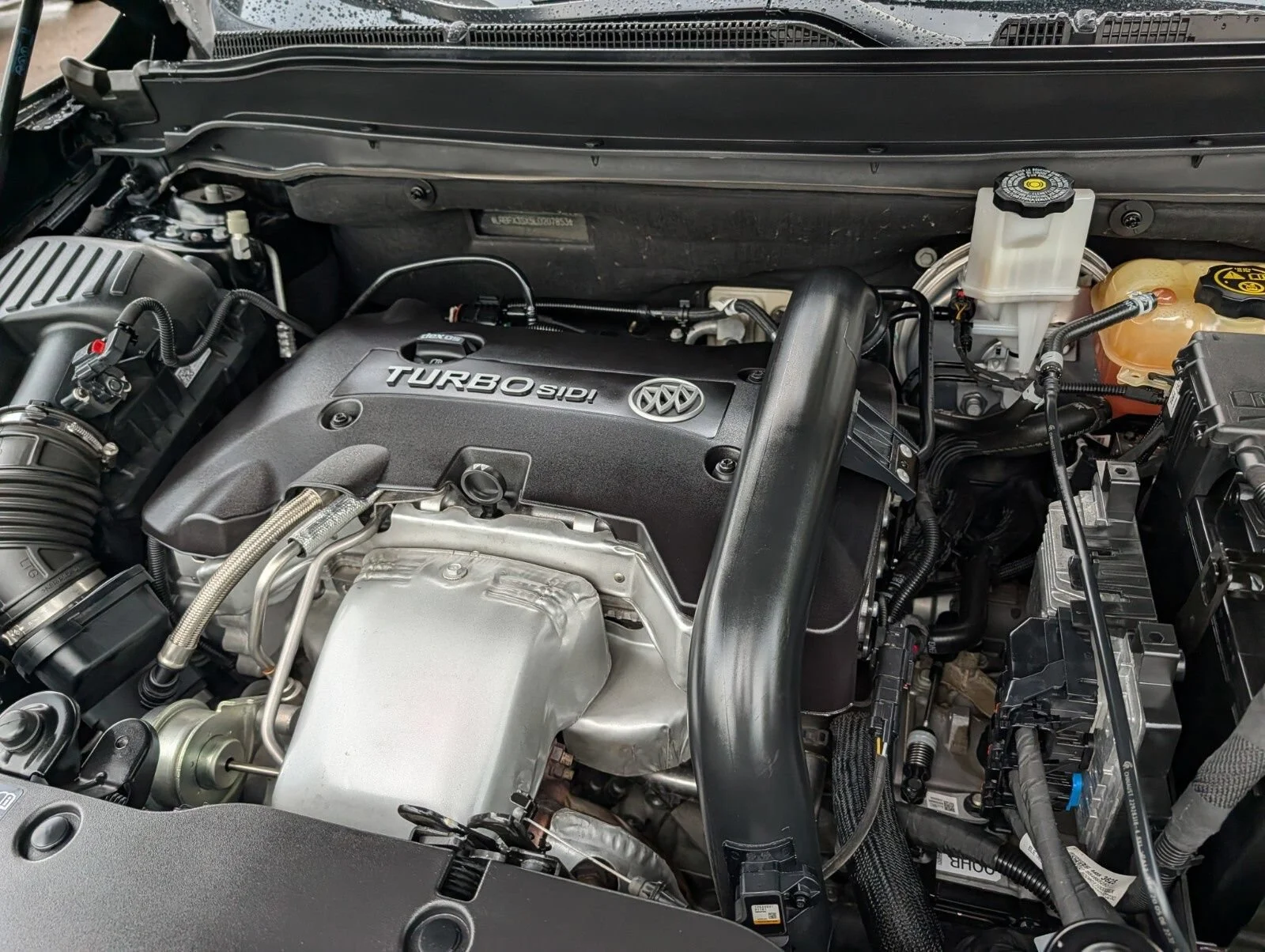 Used 2020 EBONY TWILIGHT METALLIC Buick Premium image 33