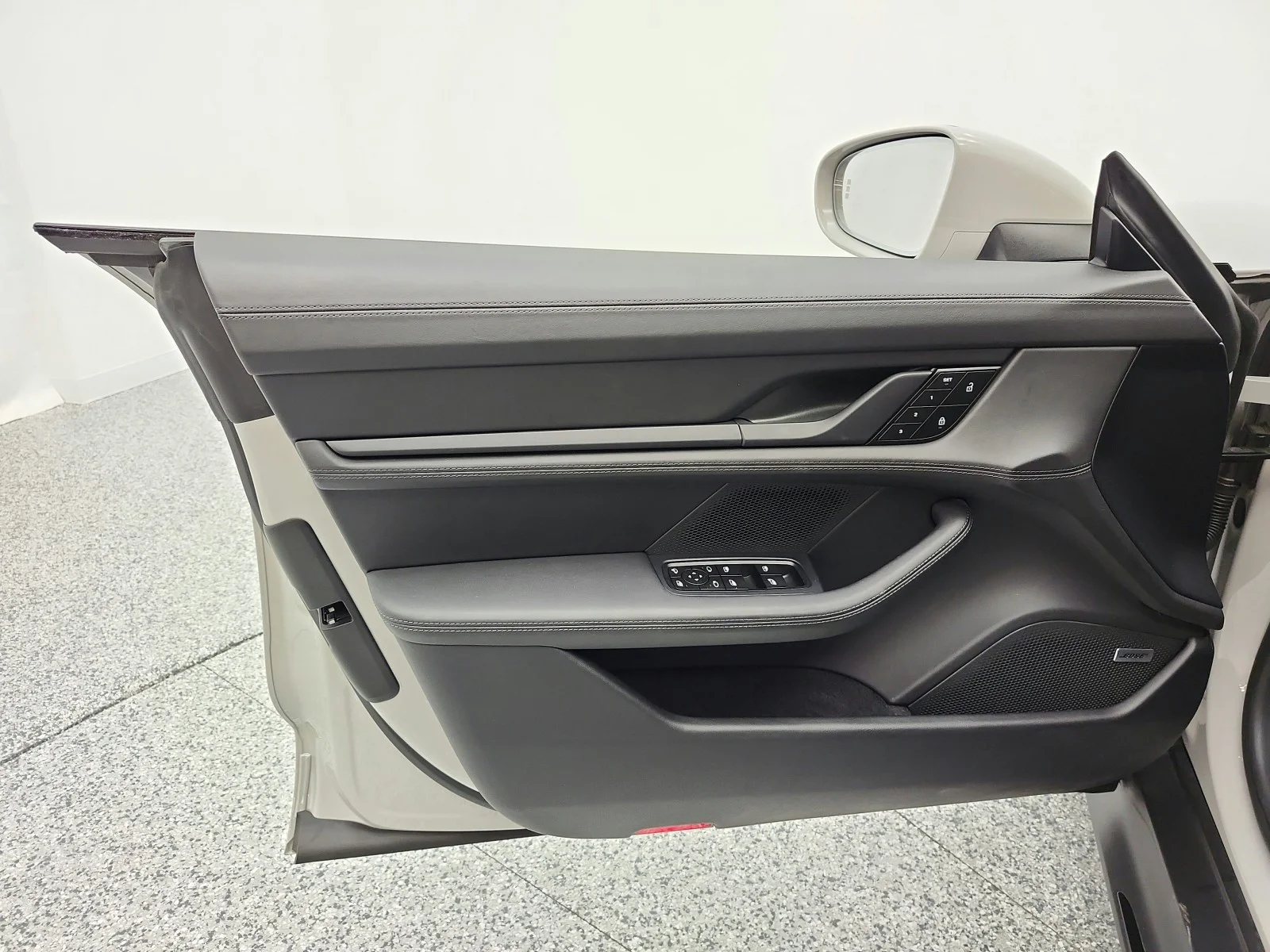 Used 2024 Chalk Porsche GTS AWD image 14
