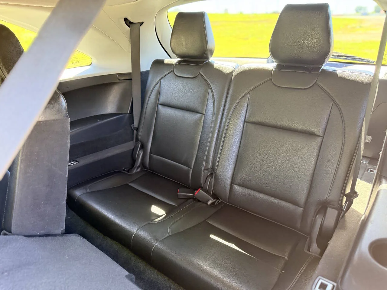 Used 2015 Black Acura Base 4dr SUV image 15