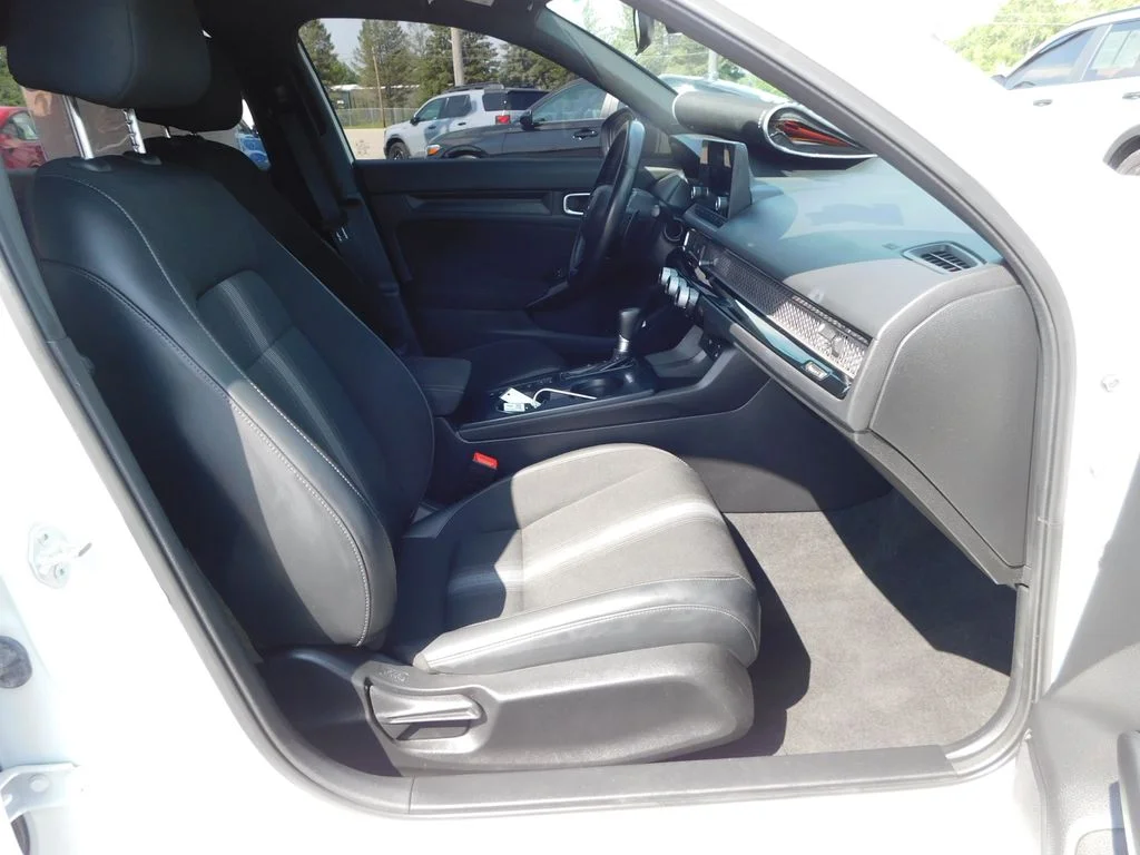 Used 2022 White Honda Sport image 16
