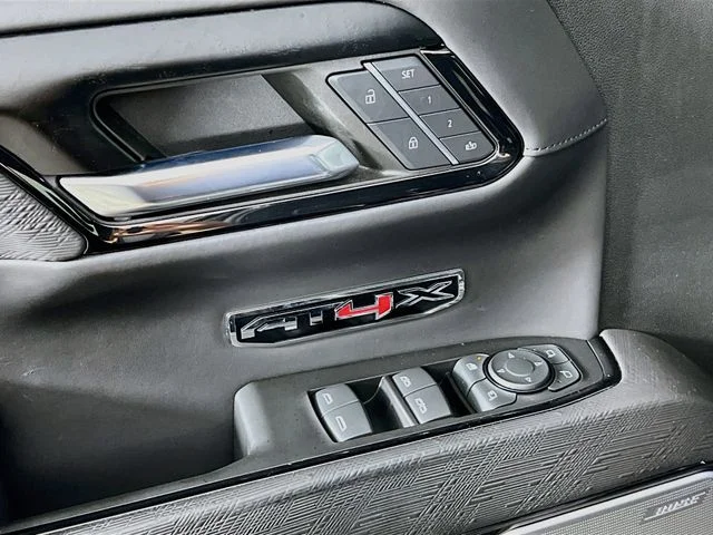 2024 GMC Sierra 1500 AT4X - Photo 9