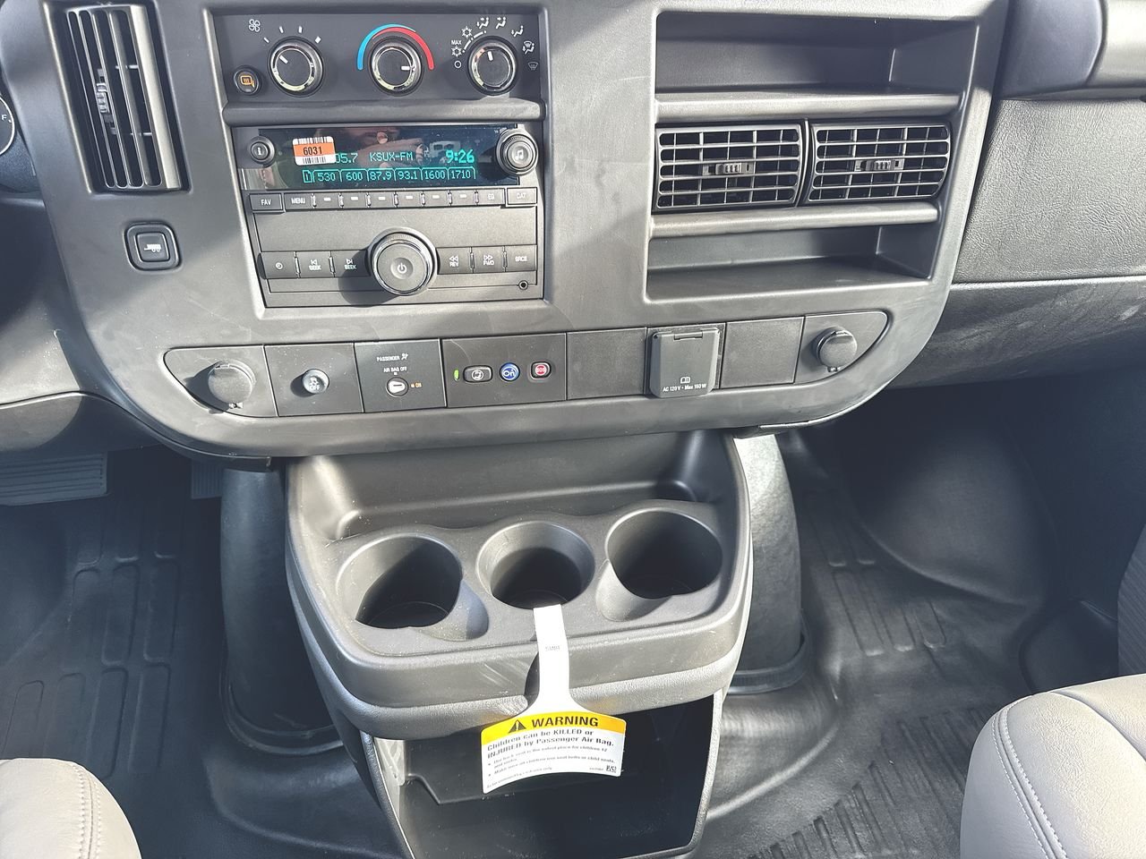 2025 Chevrolet Express Cargo Work Van - Photo 40