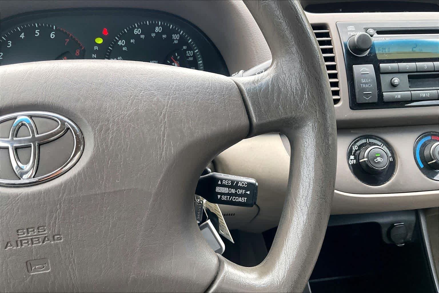 Used 2003 Desert Sand Mica Toyota LE image 23