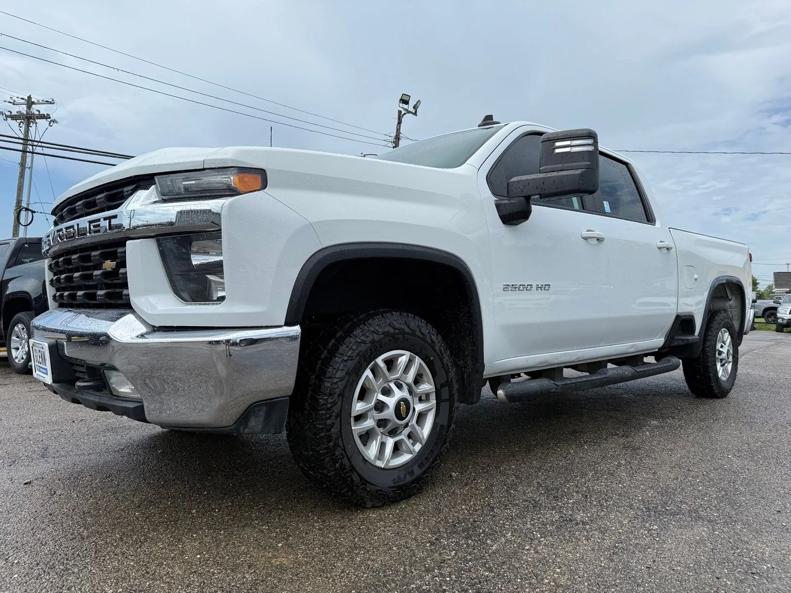 Used 2020 White Chevrolet LT image 2