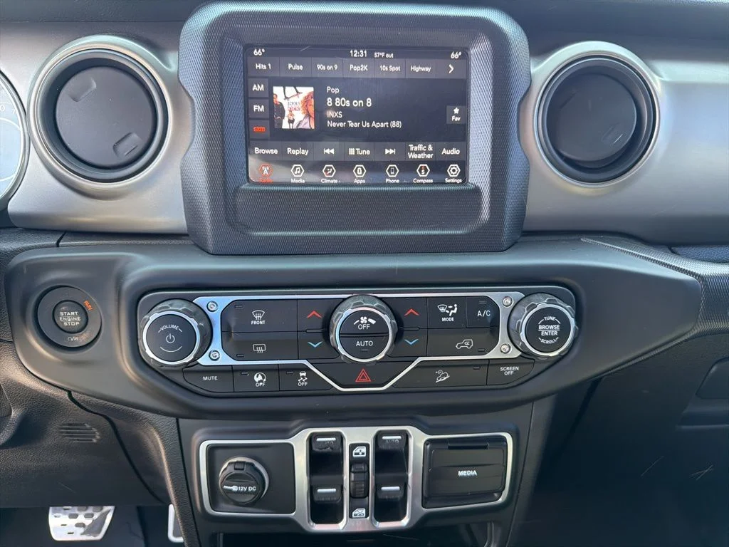Used 2018 White Jeep Unlimited Sport S image 32