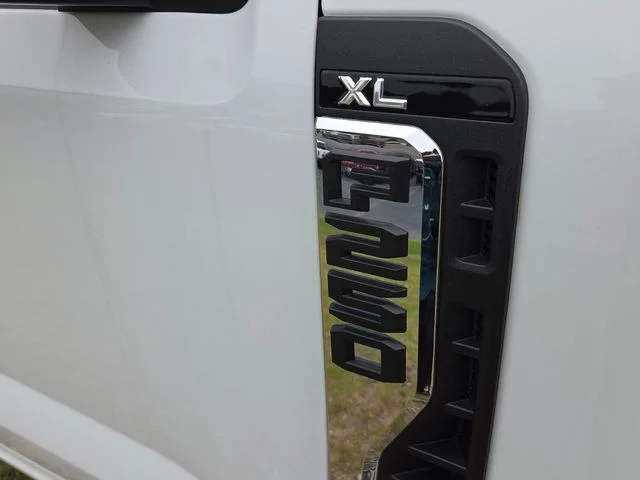 2026 Ford F-250 Super Duty XL - Photo 15