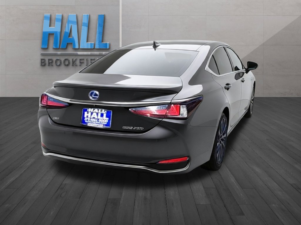 Used 2021 Gray Lexus 300h image 5