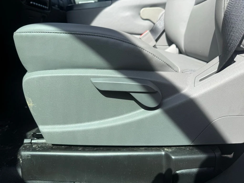 Used 2022 White Chevrolet DUMP image 15