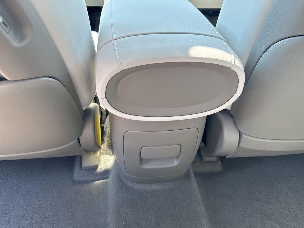 New 2026 Silver Hyundai SEL Premium AWD image 25