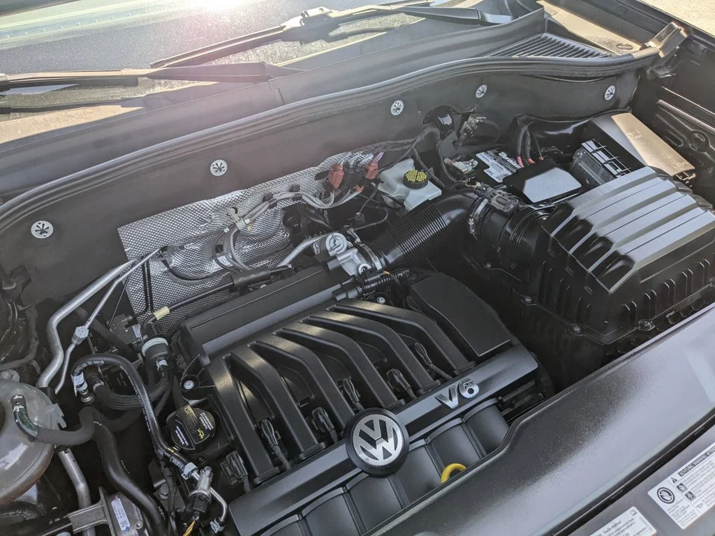 Used 2020  Volkswagen 3.6L V6 SE w/Technology image 30