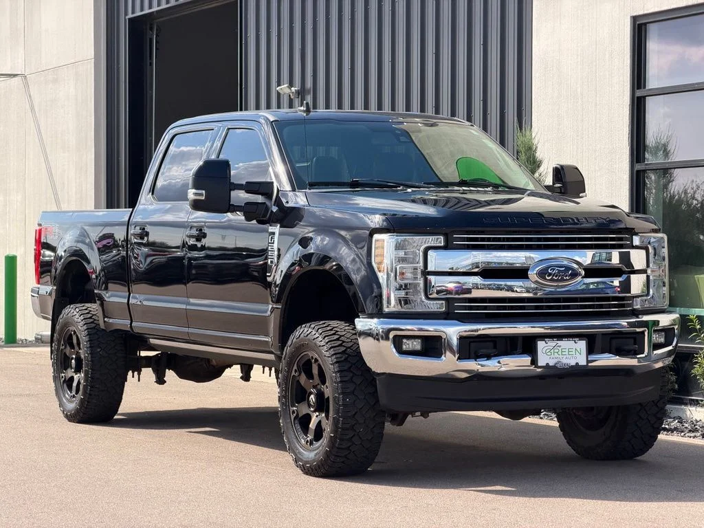 Used 2019 Black Ford Lariat image 4