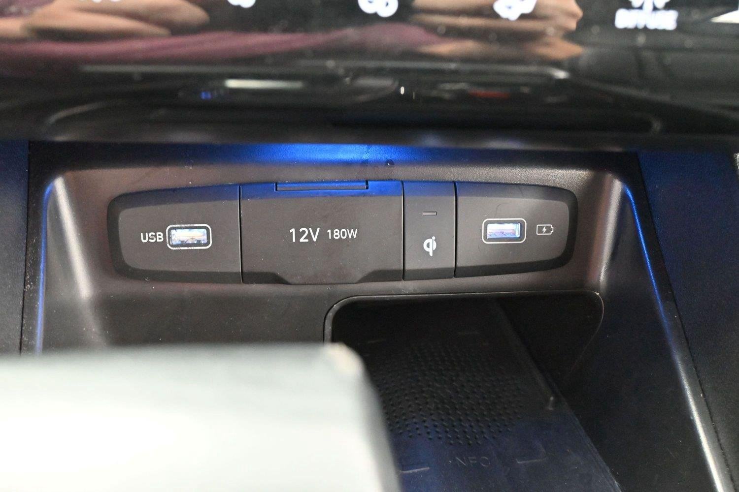 Used 2023 Serenity White Pearl Hyundai SEL image 23