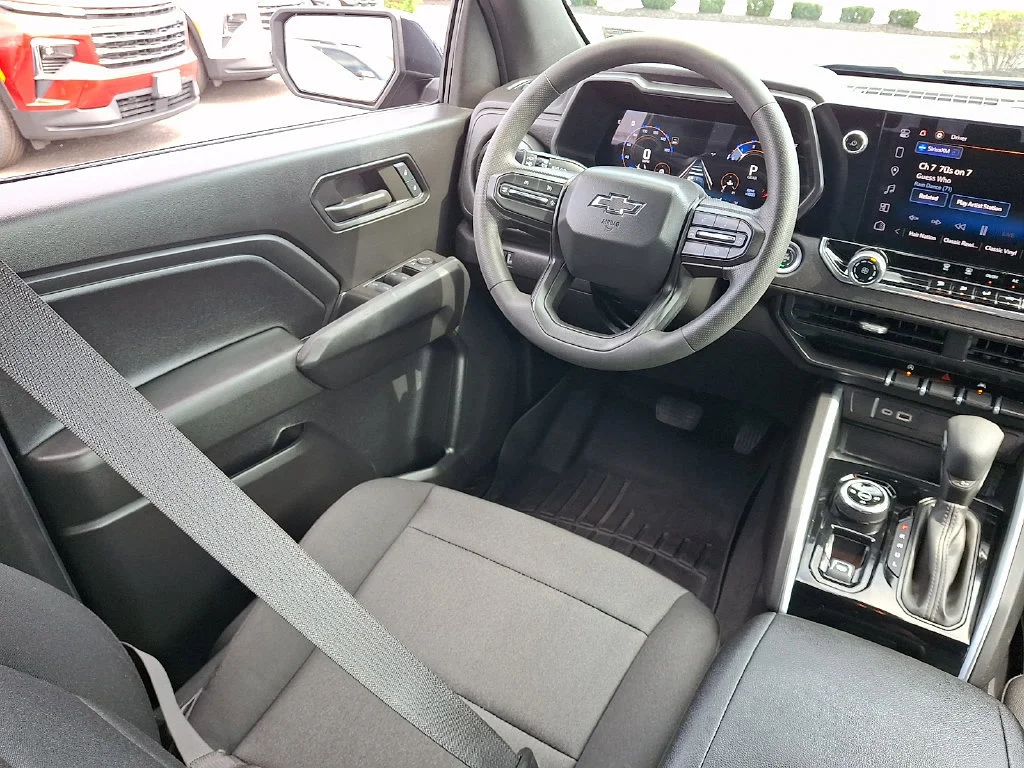 Used 2024 Black Chevrolet Trail Boss image 15